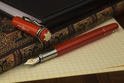 Cách phân biệt bút Montblanc thật giả đơn giản